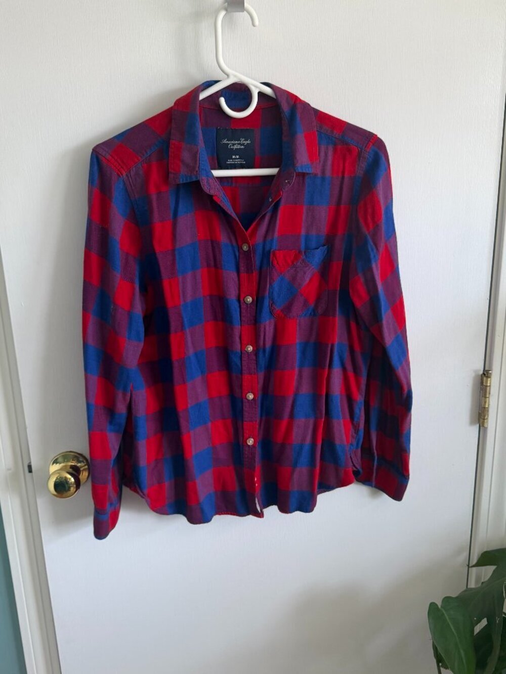 Vintage American Eagle Plaid Flannel Red Blue Button Down M